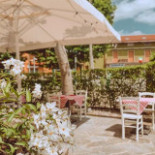 La Taverna Di Rugantino food