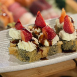 Kiiro Sushi food