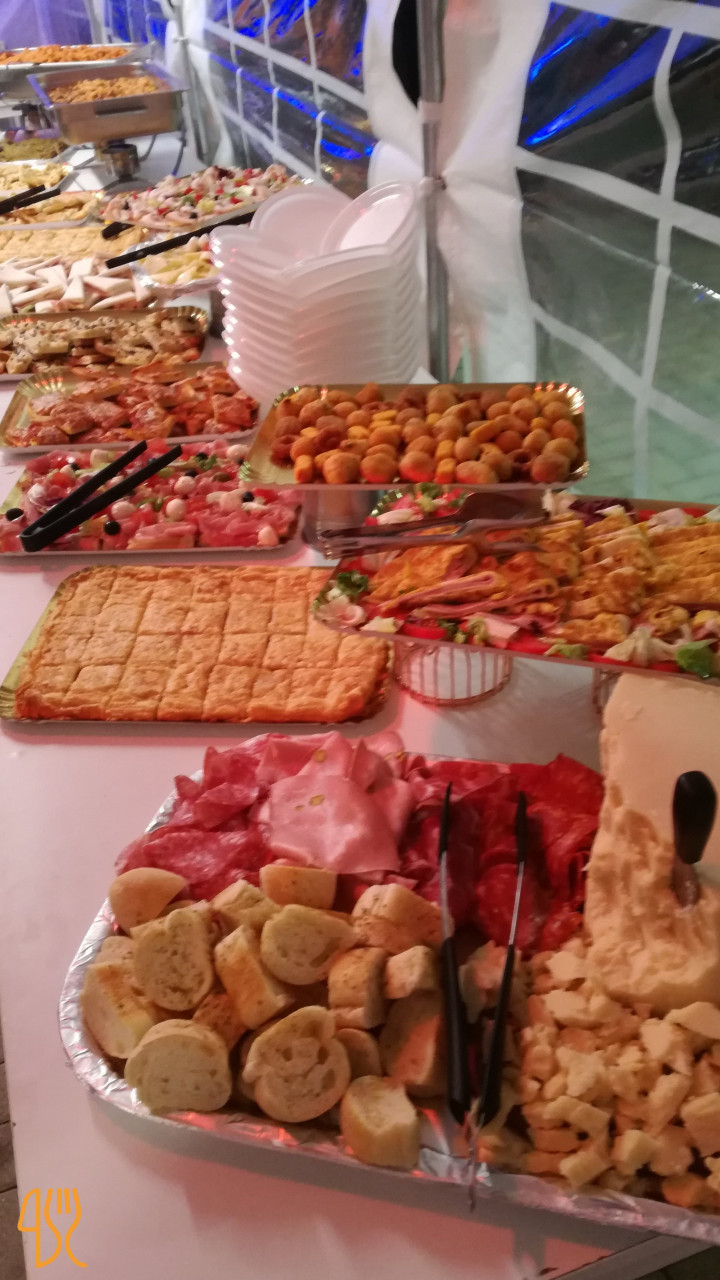 Scarioni Nourriture