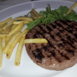 Albachiara Nourriture