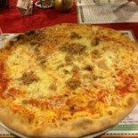 Pizzeria Ancora food
