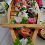 Shan Running Sushi Bressanone