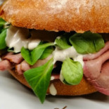 Mesciu Garage Comida
