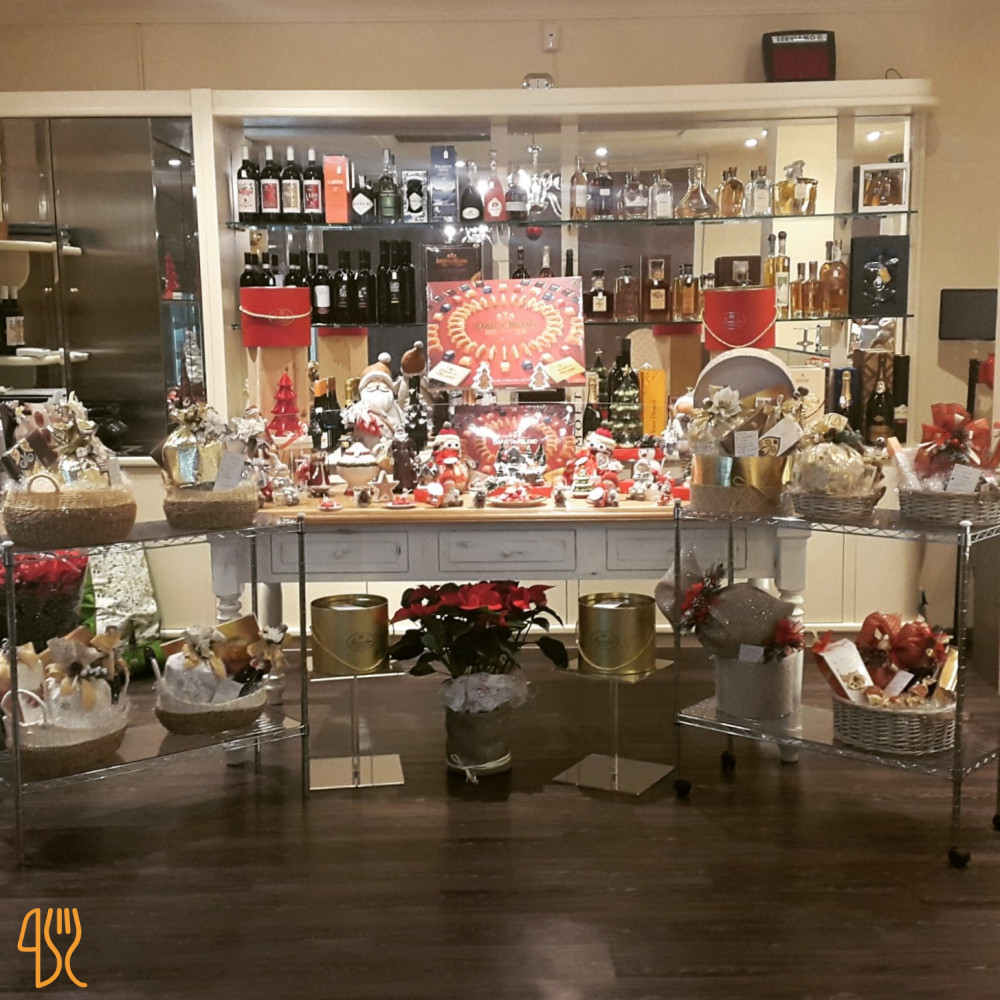 Storica Pasticceria Fanelli Sede Unica Dal 1975 Nourriture