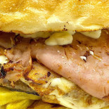Two Brothers Comida