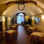 Antica Trattoria La Toppa inside