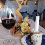 Cavareno Comida