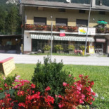 Rosticceria Contato Dentro