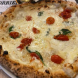 'O Scugnizzo Nourriture