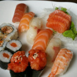 Sushi Lin 3 food