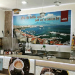 Luna Caffe food