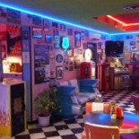 Fifties Cafe Diner inside