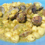 Reef Village Fiumicino food