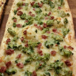 Pizza Più Villanova Dentro