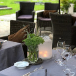 In Villa Nourriture