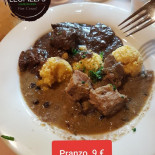 Leopizzi's Hamburgheria food