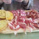 Vigna Del Borgo food