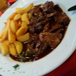 Zum Turm Comida