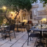 Livingstone Lecce Comida