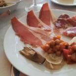 Degli Amici Nourriture