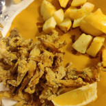Petite Taverne Comida