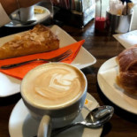 Engadina Caffetteria Comida