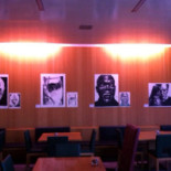 Colours Cafe Dentro
