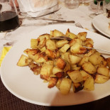 Hosteria Menelao food