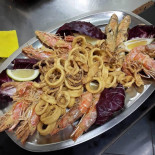 Su Talleri Pegaso Comida