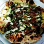 Bee Chic Comida