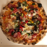 Pizzalonga Away Nourriture