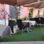 Vino E Cucina Miscia À l'intérieur