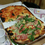Saltingola Comida