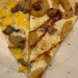 Pizza Club No Limits Food