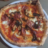 Al Castello food