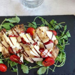 Gusteria Nourriture