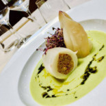 Trait D'union food