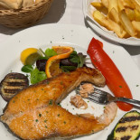 Beppino Nourriture
