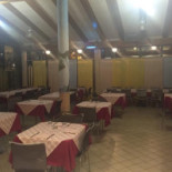 Tira E Molla Pizzeria À l'intérieur