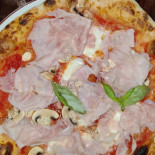 Mani In Pasta Pizzeria