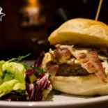 Jap Risto Pub Semplificata food