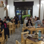 Settiti Mancia Nourriture