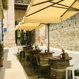 Cafe Monic