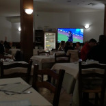 Lo Scoglio food