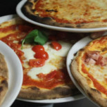Pizza '73 Comida
