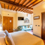 Agriturismo Vecchio Borgo Di Inalbi inside