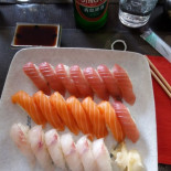 Sakura Nourriture