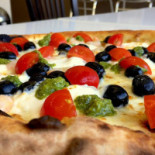 Pizzeria La Regina inside