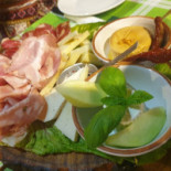 Magnapulia Comida