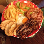Devils Pub Comida